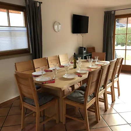 Дом отдыха Tolles In Mit Sonniger Terrasse By Interhome *