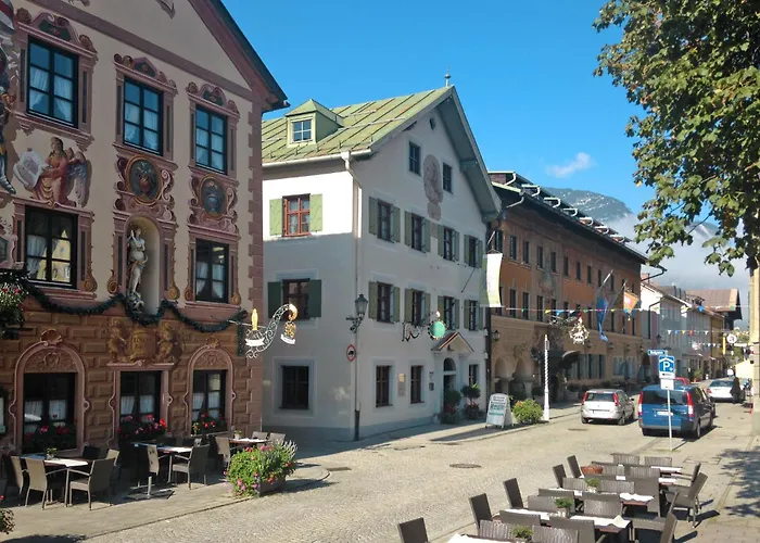 Holiday home Tolles In Mit Sonniger Terrasse By Interhome Garmisch-Partenkirchen